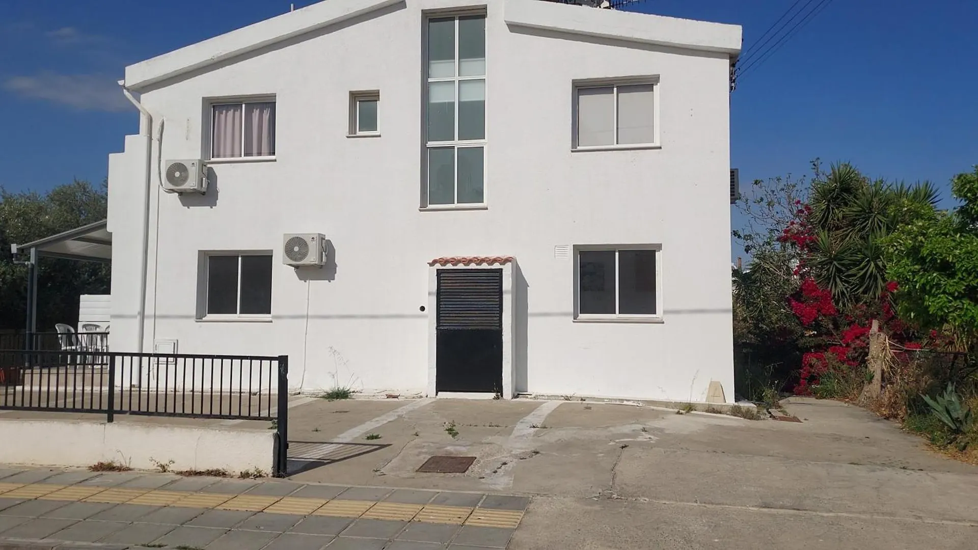 Διαμέρισμα Magic Maisonette 250M From The Beach Λάρνακα